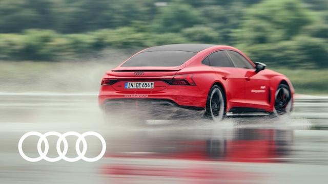 Audi RS e-tron GT performance x Leo Neugebauer | The Driving Experience