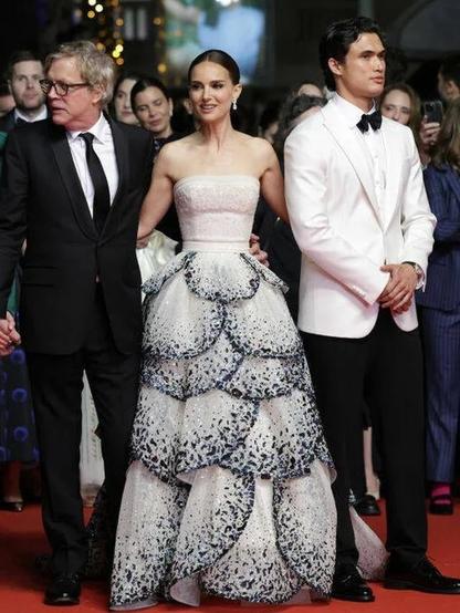 Natalie Portman at the 2023 Cannes Film Festival, wearing a recreation of the iconic "Junon" dress by Dior, originally designed by Christian Dior in 1949 and reimagined by Maria Grazia Chiuri.