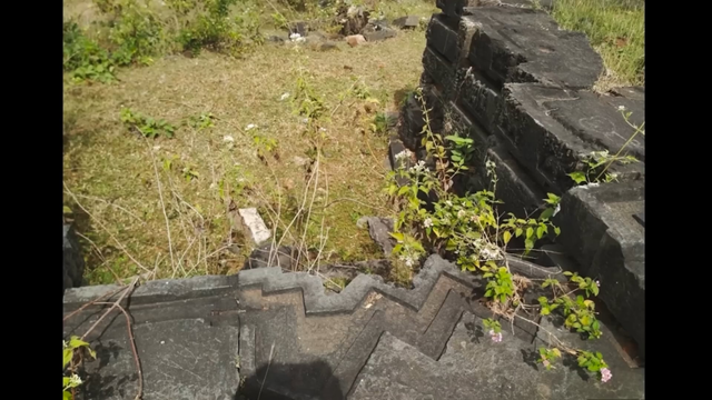 These temple platforms in India look far too precise for their time — thoughts?