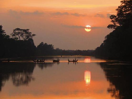 Definitely Unique Siem Reap with Battambang bamboo train 9 Days