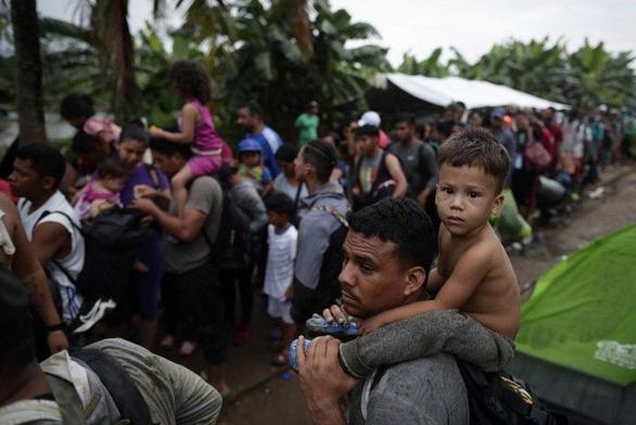Report: Migrant crossings in Darien Gap between Colombia, Panama plunge