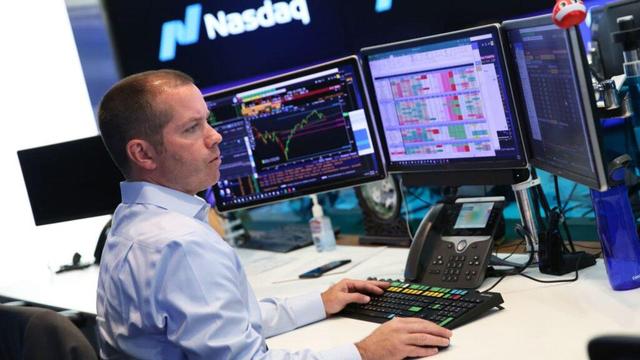 Stock market today: live updates