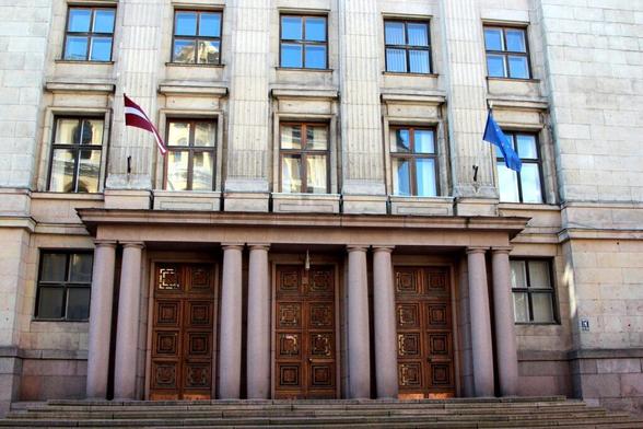 Latvia rolling up its sleeves to tweak recovery fund plan