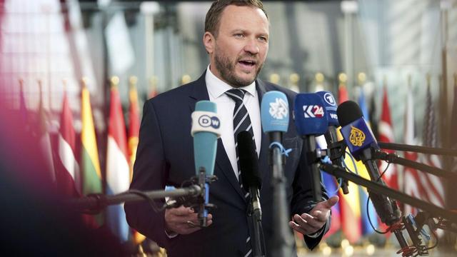 Russian jets ignored NATO signals over Estonia