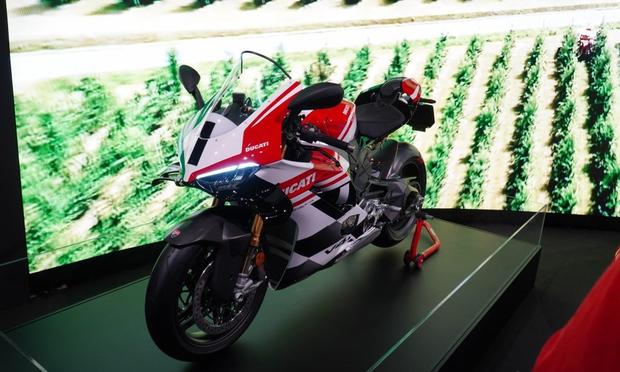 Ducati Panigale V4 Tricolore Stuns at Expo Osaka 2025