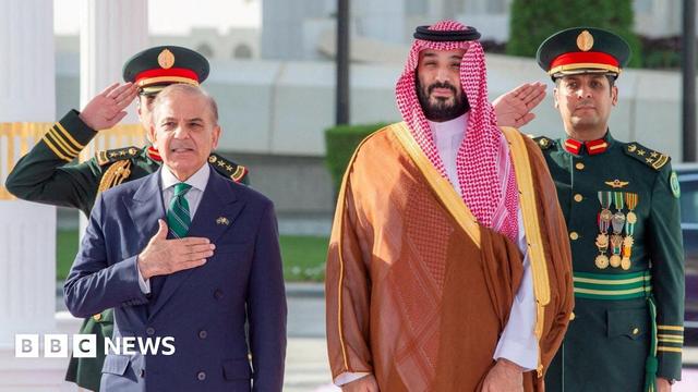 Saudi Crown Prince Mohammed bin Salman and Pakistan Prime Minister Shehbaz Sharif embrace each other on the day they sign a defence agreement, in Riyadh, Saudi Arabia, September 17, 2025. Saudi Press Agency/Handout via REUTERS THIS IMAGE HAS BEEN SUPPLIED BY A THIRD PARTY./File Photo