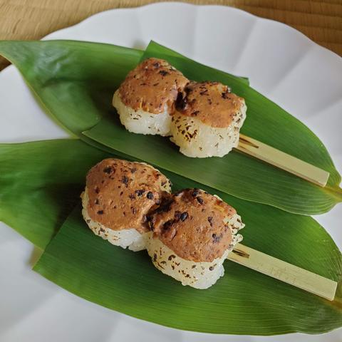 Yofune, a summer style of ohagi.