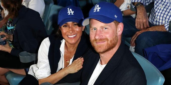 Prince Harry Apologizes for Wearing a Dodgers Cap in Toronto Prince Harry Apologizes for Wearing a Dodgers Cap in Toronto