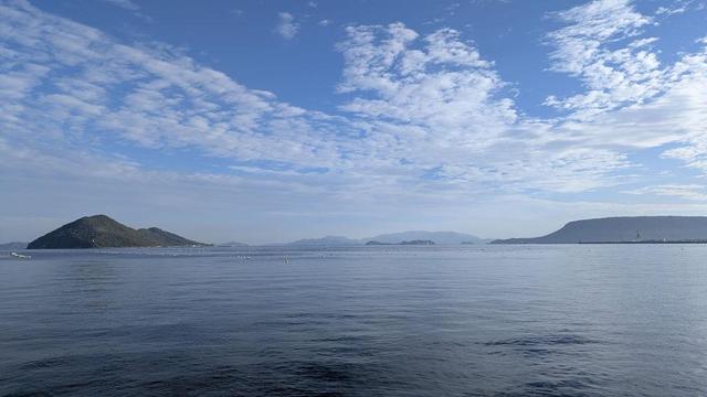 The Seto Inland Sea on a sunny morning. The Seto Inland Sea on a sunny morning.