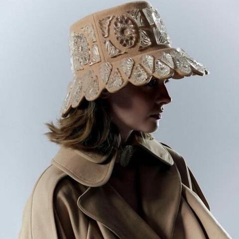 East Side story - Autumn/Winter 2026.27 Materials (Superzoom) East Side story - Autumn/Winter 2026.27 Materials (Superzoom)