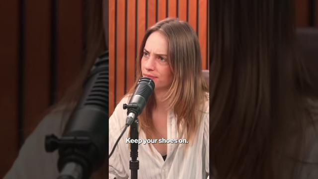 Maya Hawke reveals hilarious advice Uma Thurman gave her when working with Quentin Tarantino #shorts Maya Hawke reveals hilarious advice Uma Thurman gave her when working with Quentin Tarantino #shorts