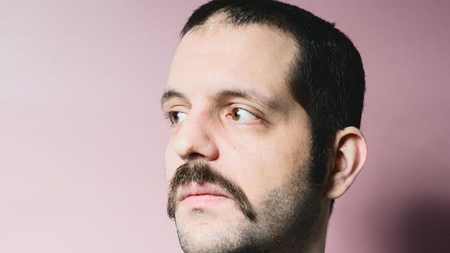 L’écrivain Karim Kattan aux contributeurs de Wikipédia : "Une preuve de l’importance de ton travail : Elon Musk déteste ce que tu fais"