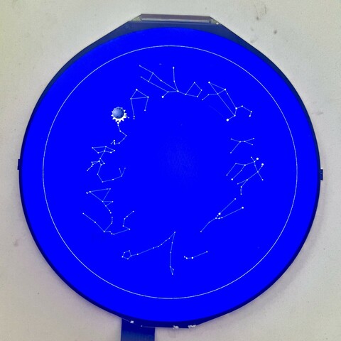 Quirky clock on a 5” round display 