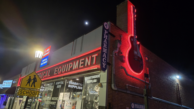 Working on this alt-text. Will have it up shortly. 